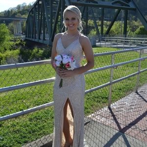 Beautiful Nude Prom Dress size 6